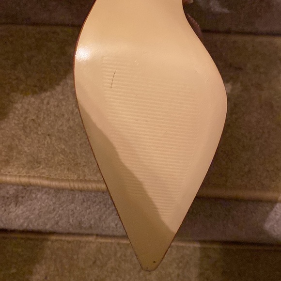 VALERIE STEVENS(NWOT)-BEAUTIFUL! 1ST CLASS! BROWN SATIN POINTED TOE DRESS SHOE - Picture 6 of 7